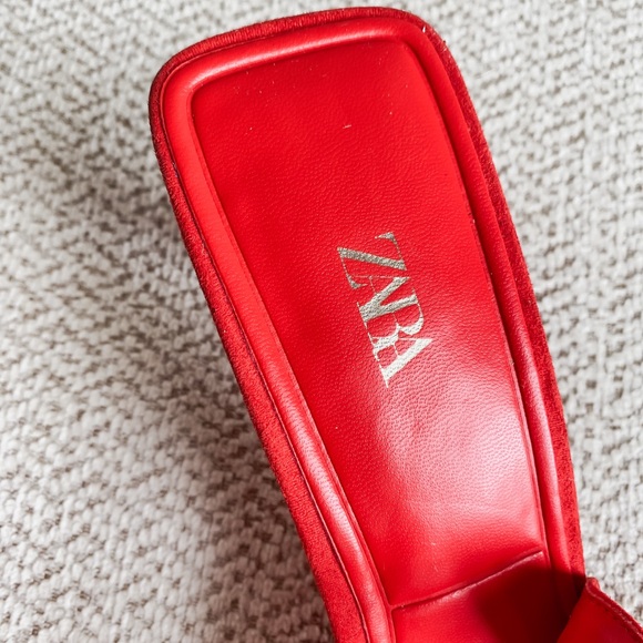 ZARA Red Bow Heel Point Toe Heels - Picture 6 of 7